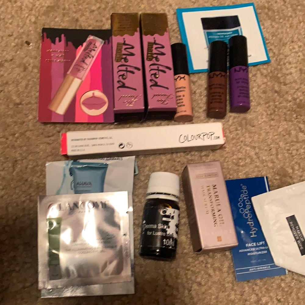 Lip lot